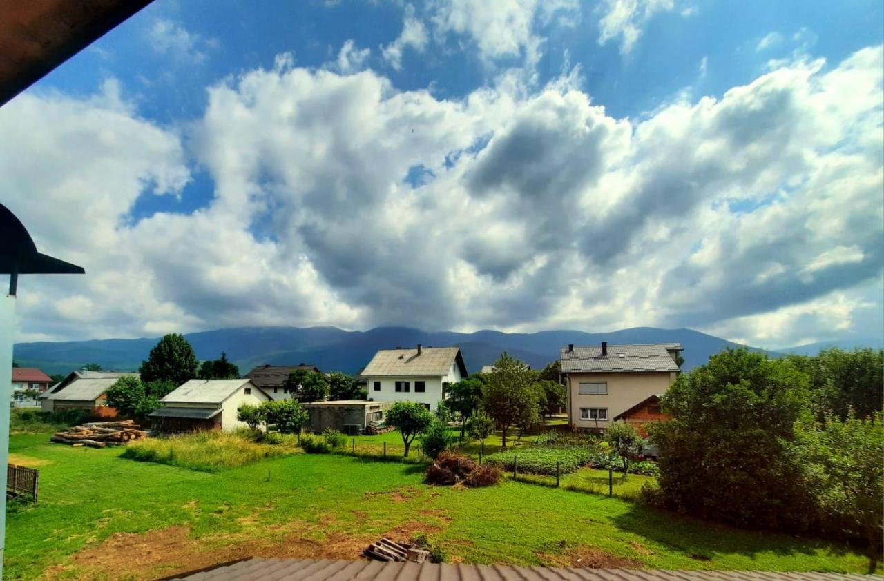 Filip Hotel Korenica Buitenkant foto